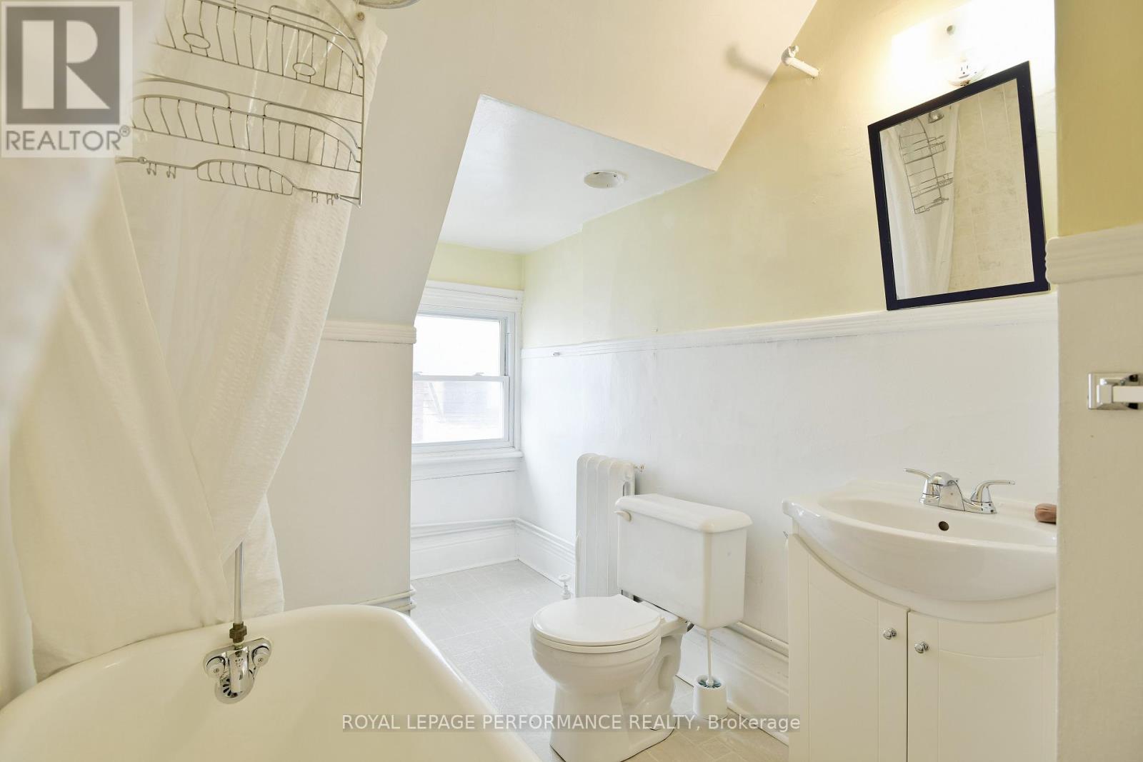 66 Delaware Avenue, Ottawa, Ontario  K2P 0Z3 - Photo 49 - X13212452