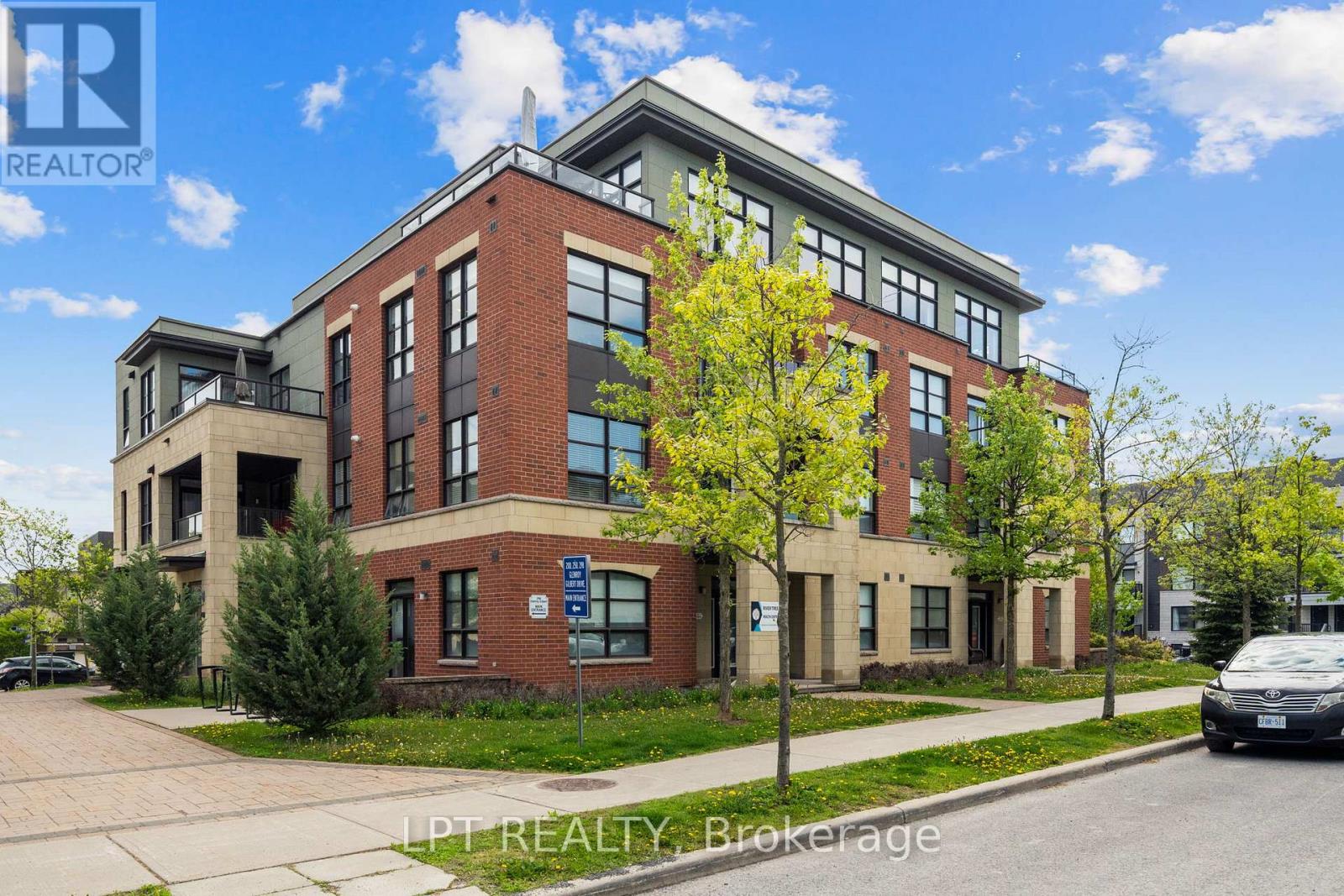 301 - 298 Glenroy Gilbert Drive, Ottawa, Ontario  K2J 5W2 - Photo 4 - X13212666