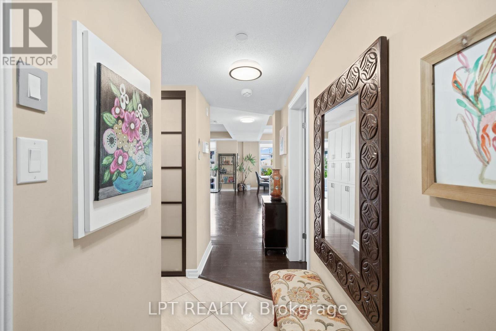 301 - 298 Glenroy Gilbert Drive, Ottawa, Ontario  K2J 5W2 - Photo 8 - X13212666