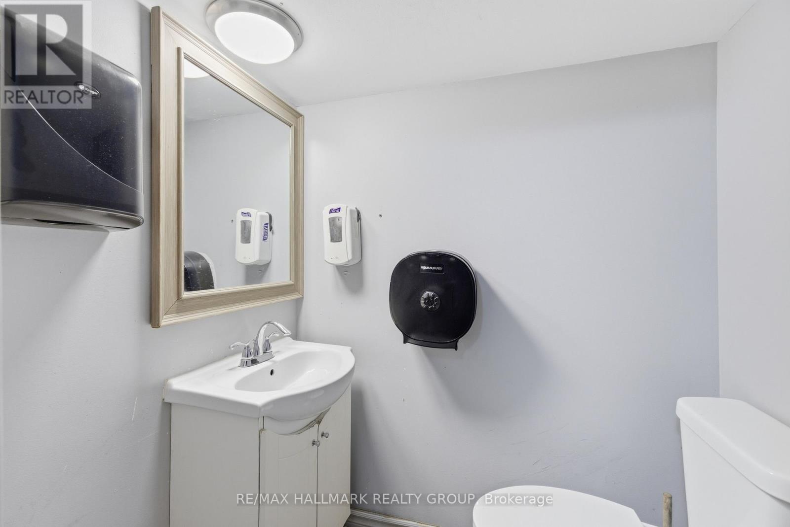 912 St Laurent Boulevard S, Ottawa, Ontario  K1K 3B3 - Photo 13 - X13212882