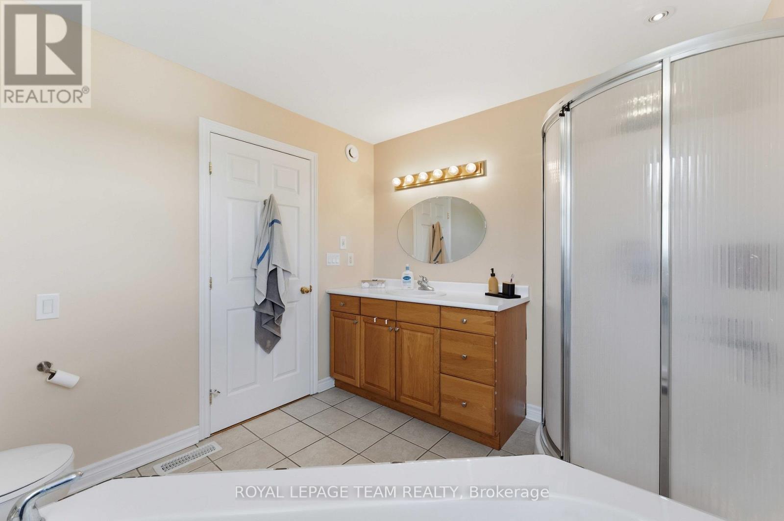 1628 Stanleyfield Crescent, Ottawa, Ontario  K4P 1M7 - Photo 22 - X13214224