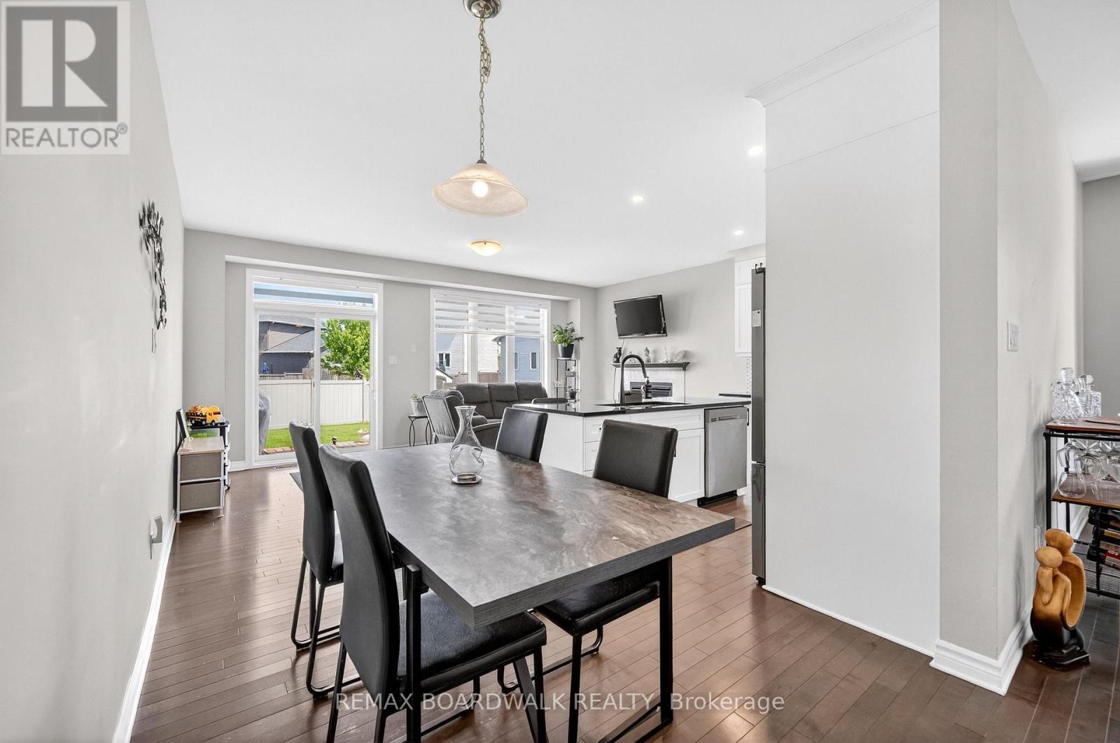2 Duncanville Street, Russell, Ontario  K4R 1E5 - Photo 14 - X13214270