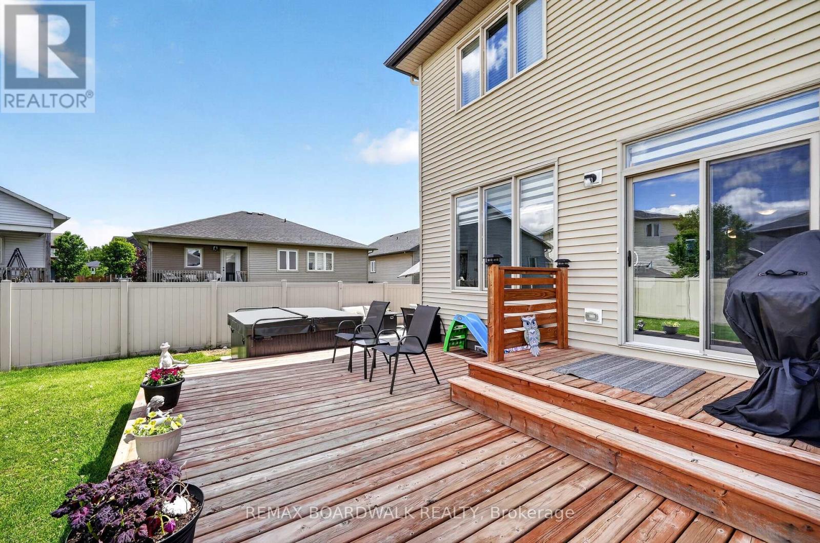 2 Duncanville Street, Russell, Ontario  K4R 1E5 - Photo 33 - X13214270