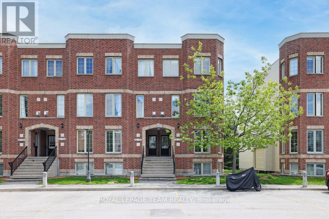 76 - 130 BERRIGAN DRIVE, Ottawa, Ontario