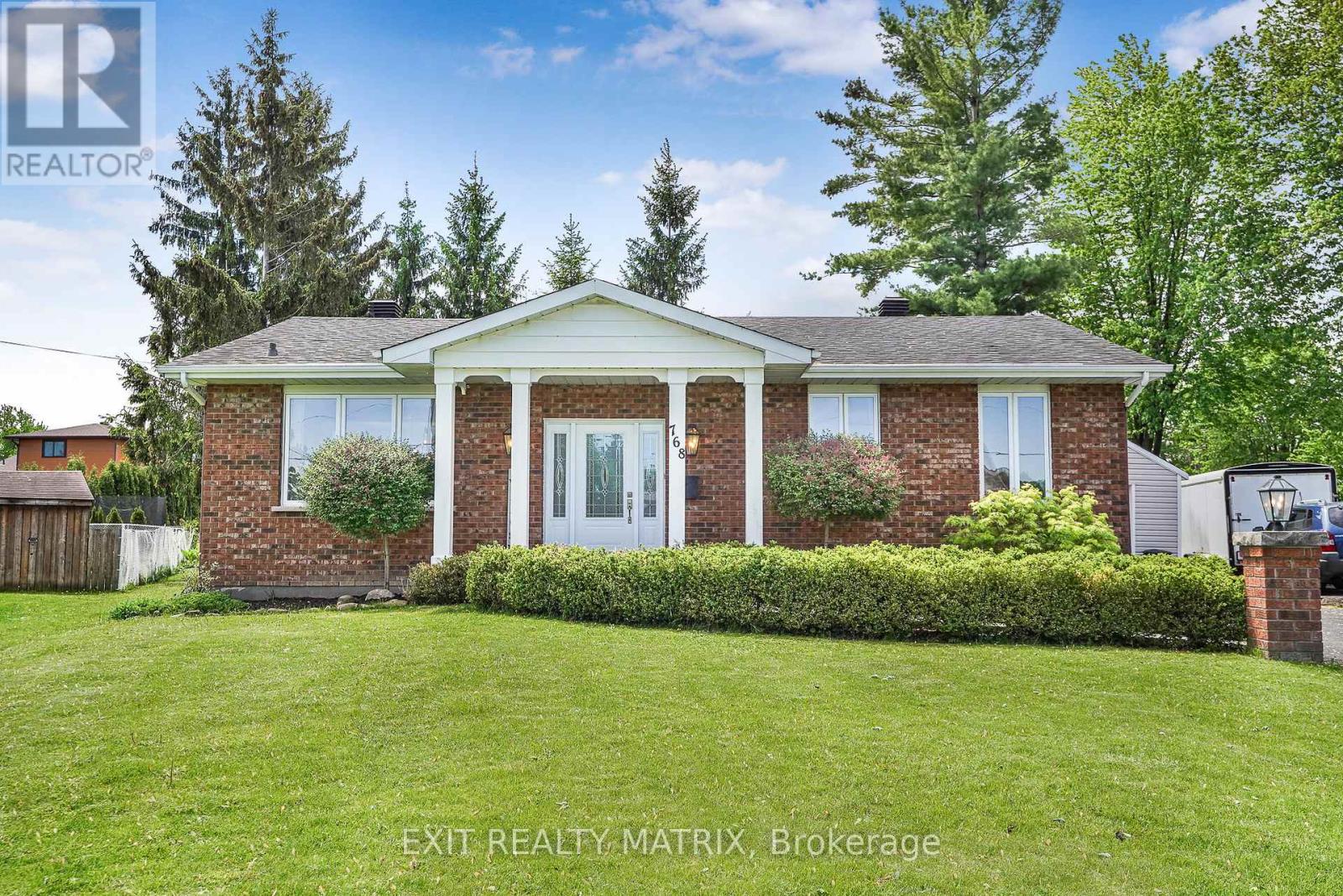 768 DEWHURST AVENUE, Cornwall, Ontario