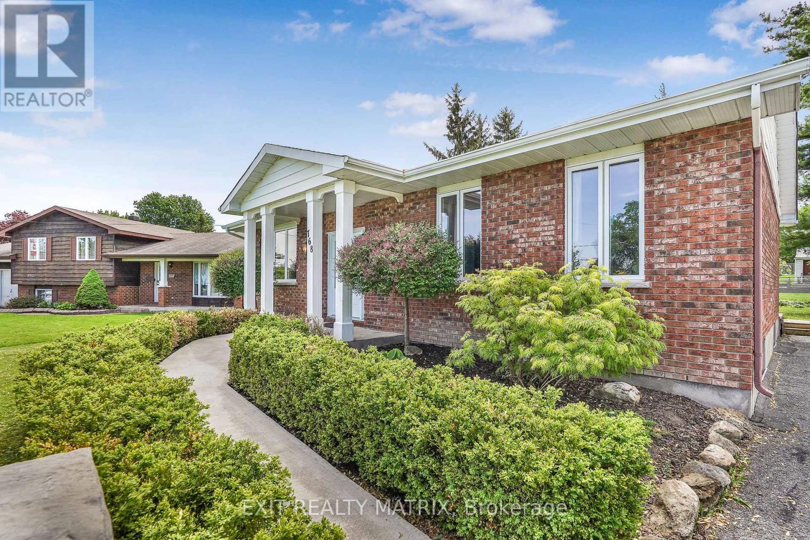 768 Dewhurst Avenue, Cornwall, Ontario  K6J 5H4 - Photo 3 - X13214864