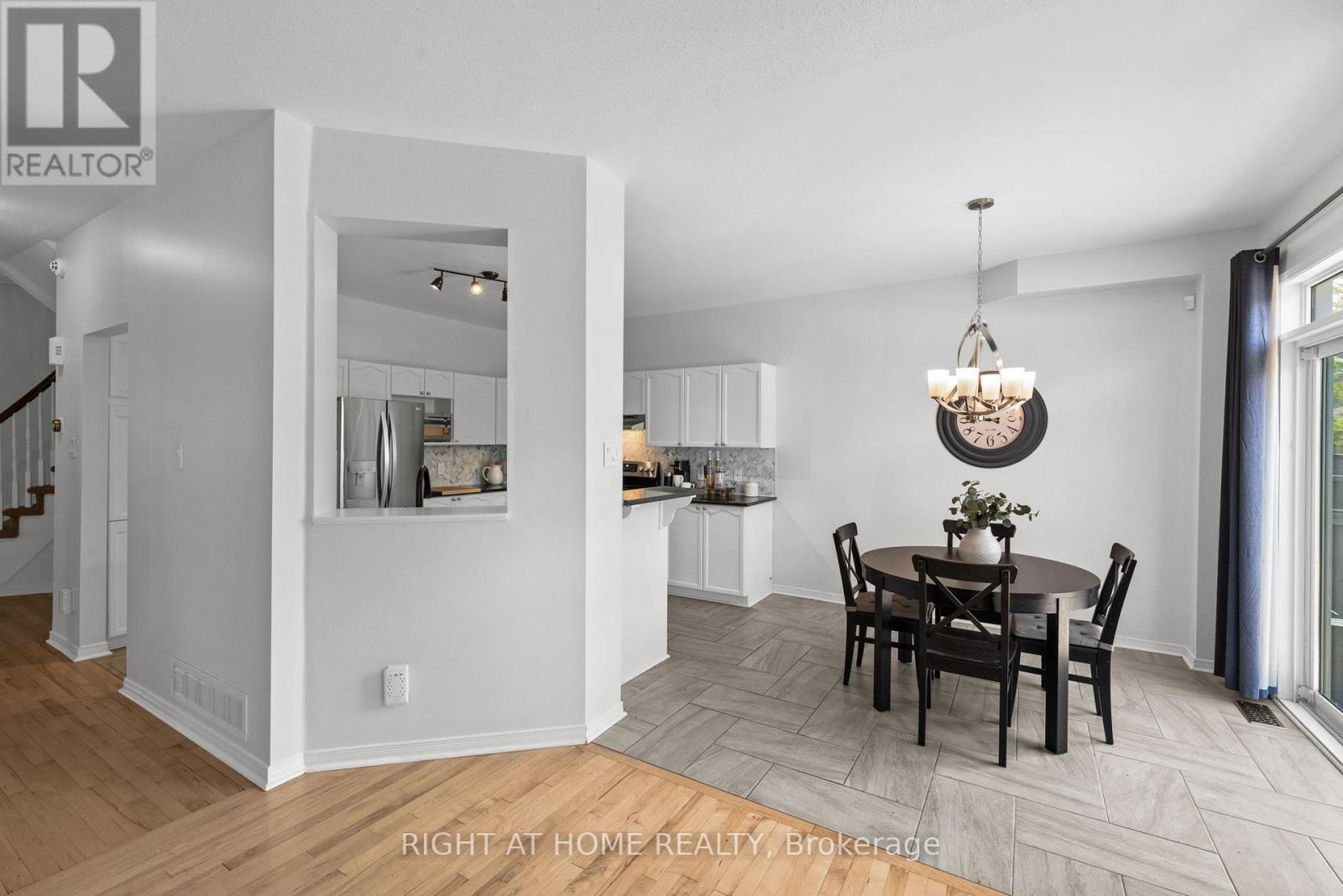 517 Stonechurch Way, Ottawa, Ontario  K2J 0C6 - Photo 11 - X13215094