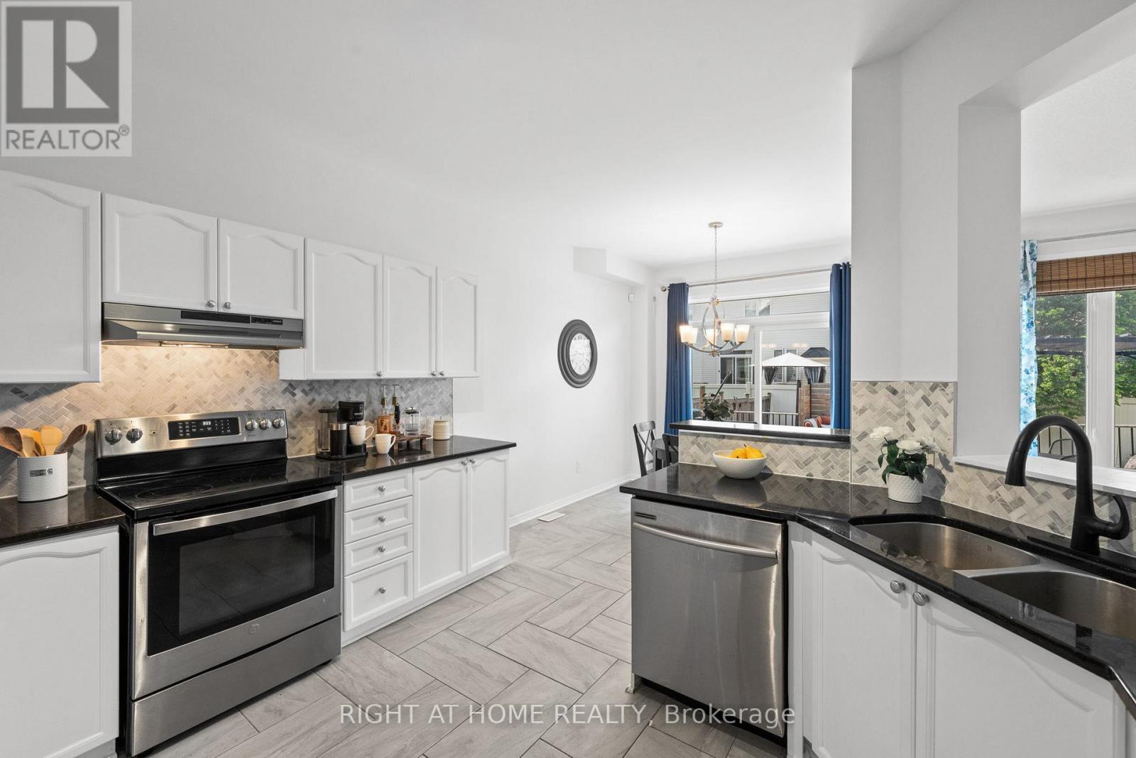 517 Stonechurch Way, Ottawa, Ontario  K2J 0C6 - Photo 16 - X13215094