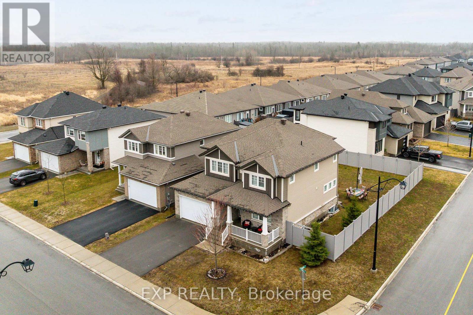 119 Riddell Street, Carleton Place, Ontario  K7C 0J9 - Photo 2 - X13215548