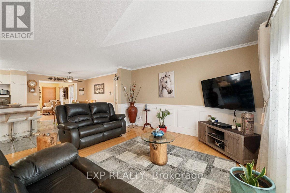 213 Longueuil Street, Champlain, Ontario  K0B 1K0 - Photo 10 - X13215874