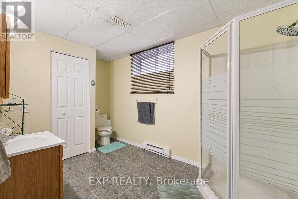 213 Longueuil Street, Champlain, Ontario  K0B 1K0 - Photo 38 - X13215874
