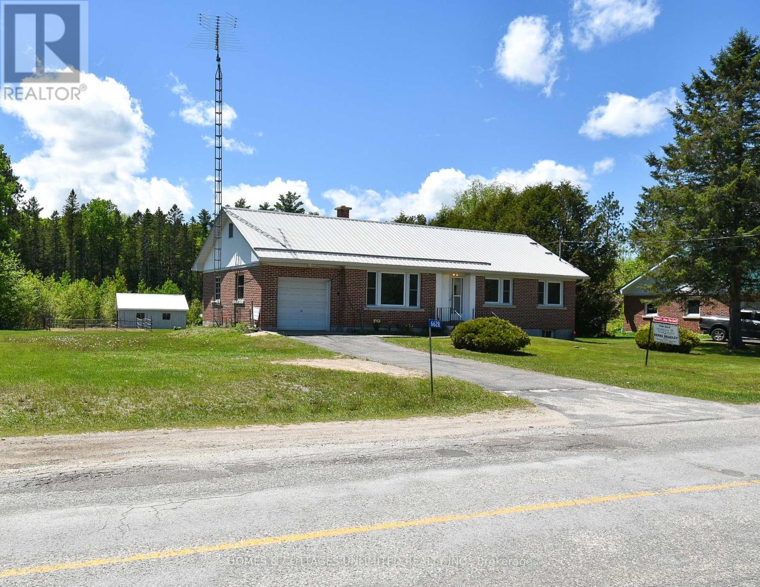 6628 BUCKSHOT LAKE ROAD, Frontenac, Ontario