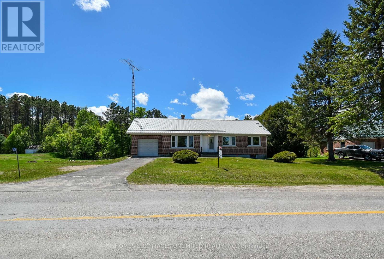 6628 Buckshot Lake Road, Frontenac, Ontario  K0H 2M0 - Photo 2 - X13215940