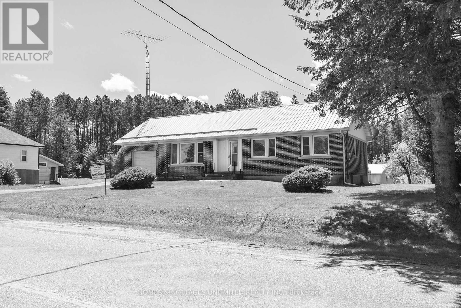 6628 Buckshot Lake Road, Frontenac, Ontario  K0H 2M0 - Photo 3 - X13215940