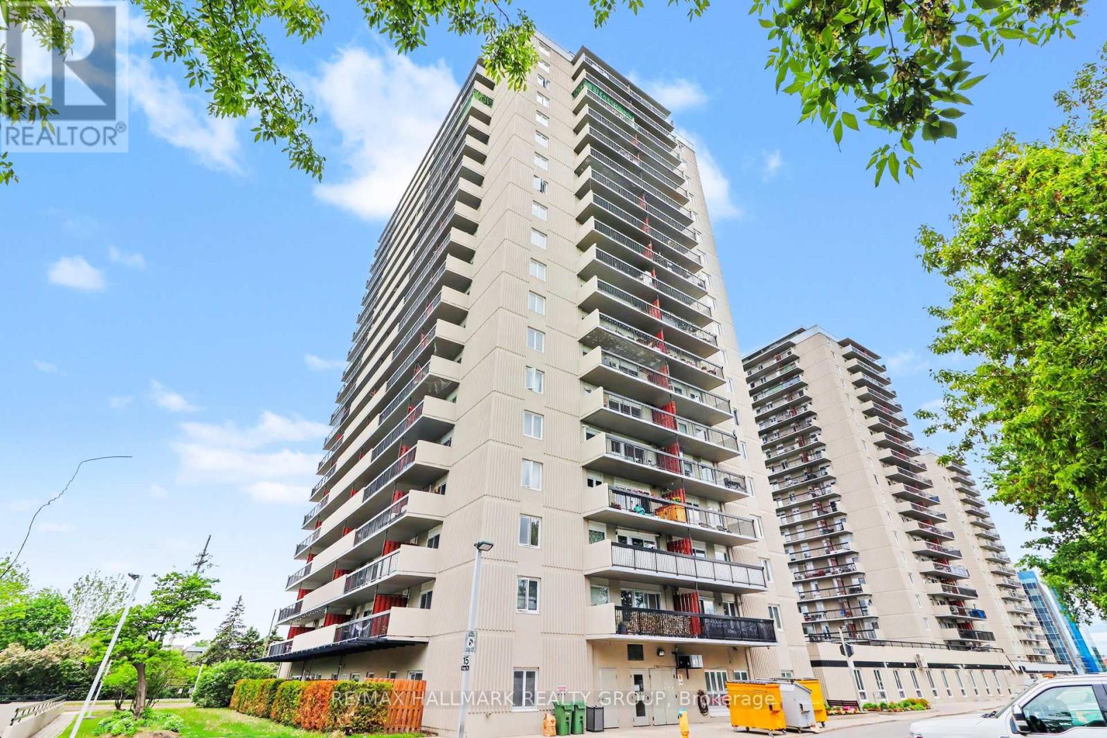907 - 158c Mcarthur Avenue, Ottawa, Ontario  K1L 8E7 - Photo 2 - X13215952