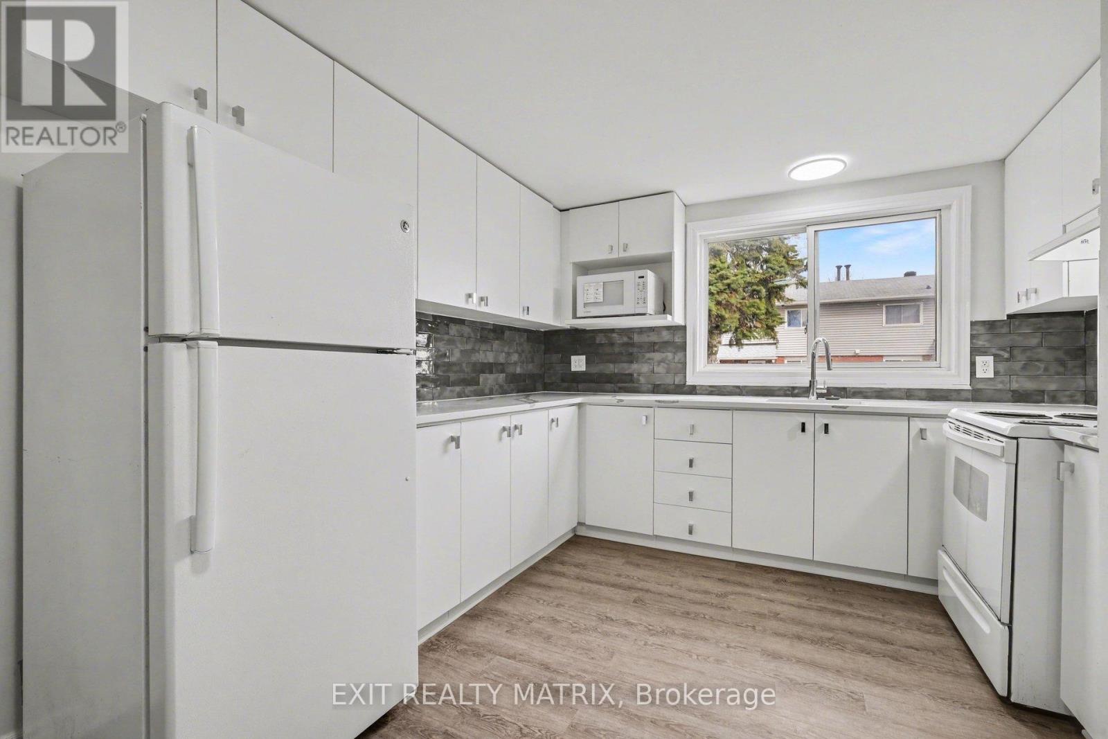 B - 1468 Heatherington Road, Ottawa, Ontario  K1V 6S1 - Photo 12 - X13216024