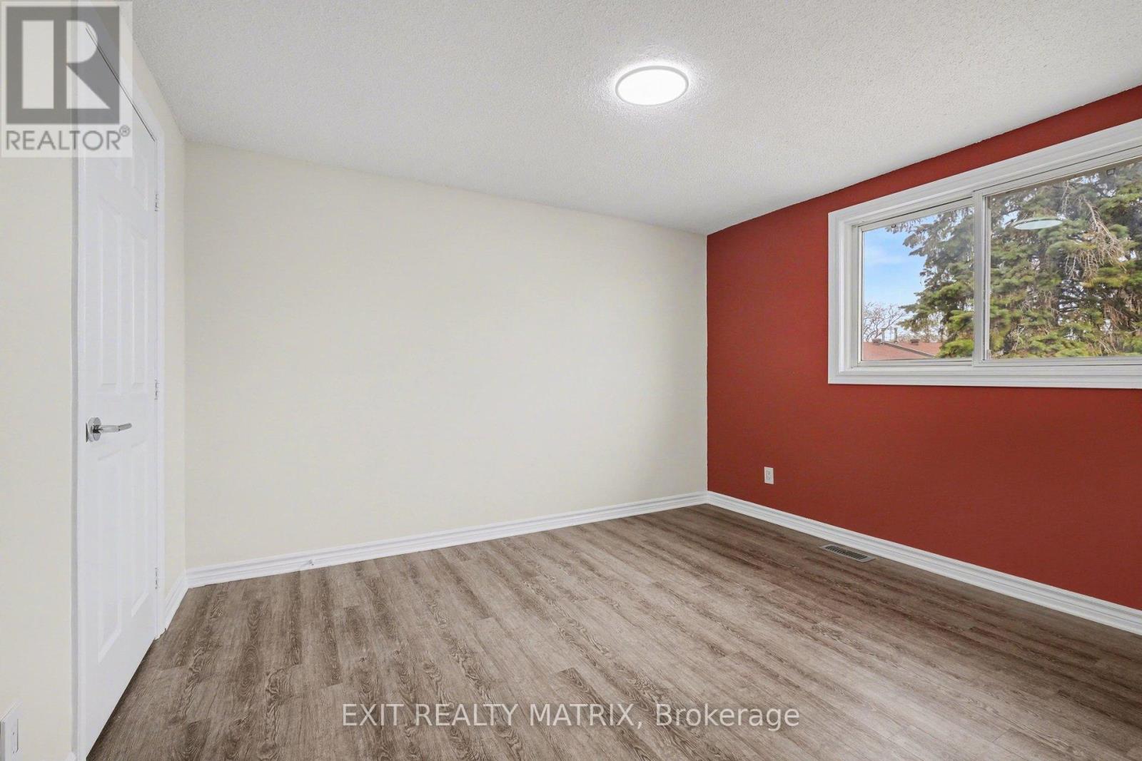 B - 1468 Heatherington Road, Ottawa, Ontario  K1V 6S1 - Photo 15 - X13216024