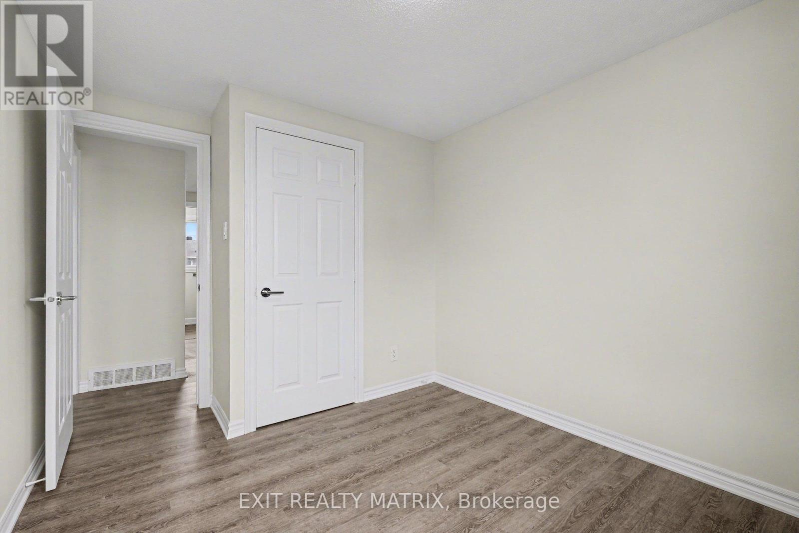 B - 1468 Heatherington Road, Ottawa, Ontario  K1V 6S1 - Photo 19 - X13216024