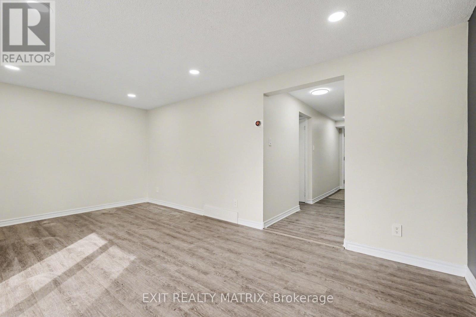 B - 1468 Heatherington Road, Ottawa, Ontario  K1V 6S1 - Photo 9 - X13216024