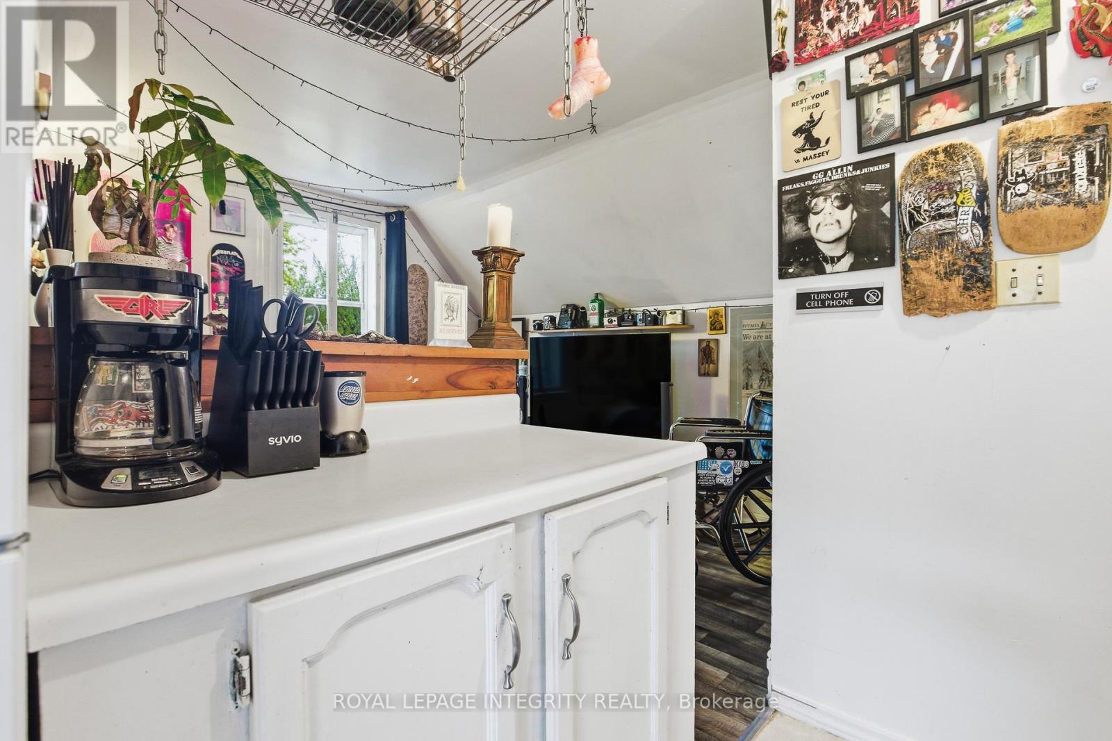 634 Gladstone Avenue, Ottawa, Ontario  K1R 5P4 - Photo 25 - X13216242