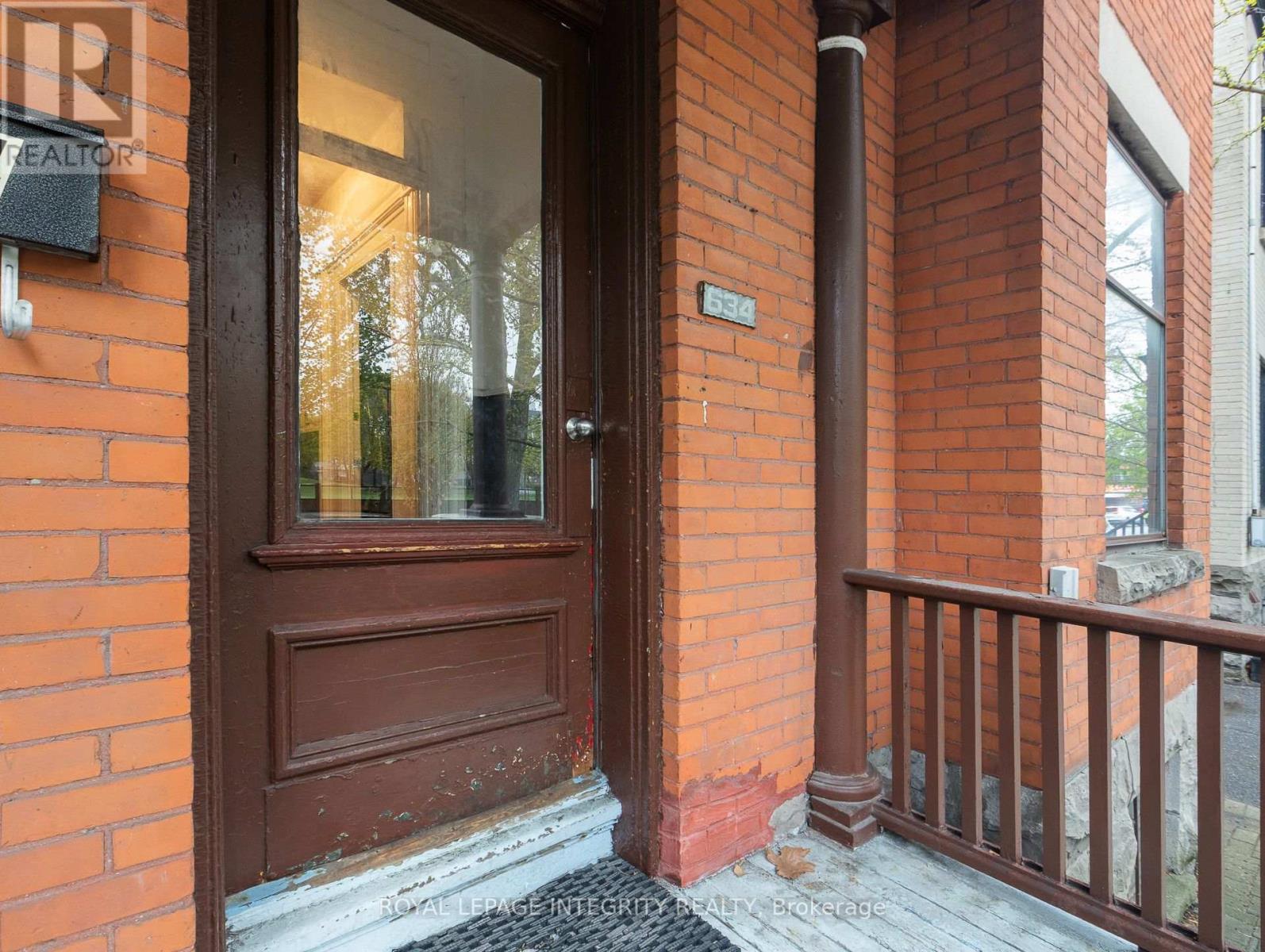 634 Gladstone Avenue, Ottawa, Ontario  K1R 5P4 - Photo 3 - X13216242