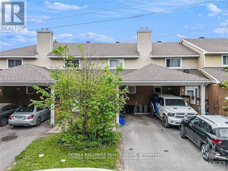 - - 84 Paddington Street, Ottawa, Ontario  K1V 0S9 - Photo 2 - X13216270