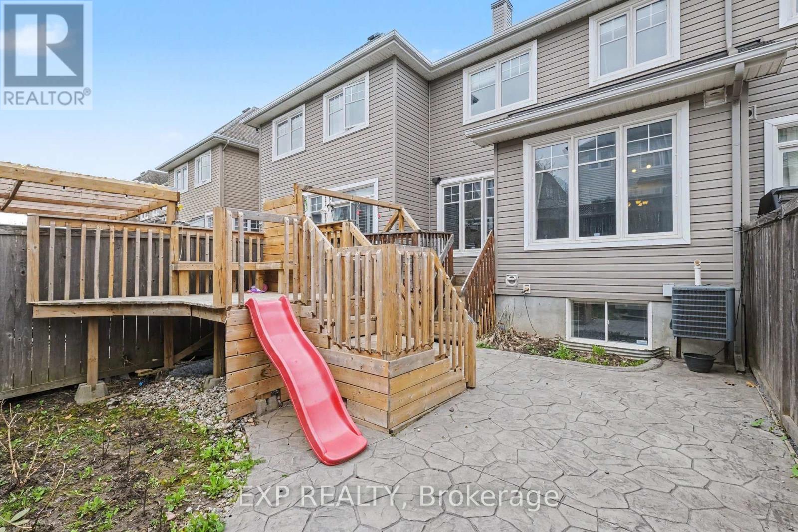 180 Flat Sedge Crescent, Ottawa, Ontario  K1T 0G9 - Photo 2 - X13216634