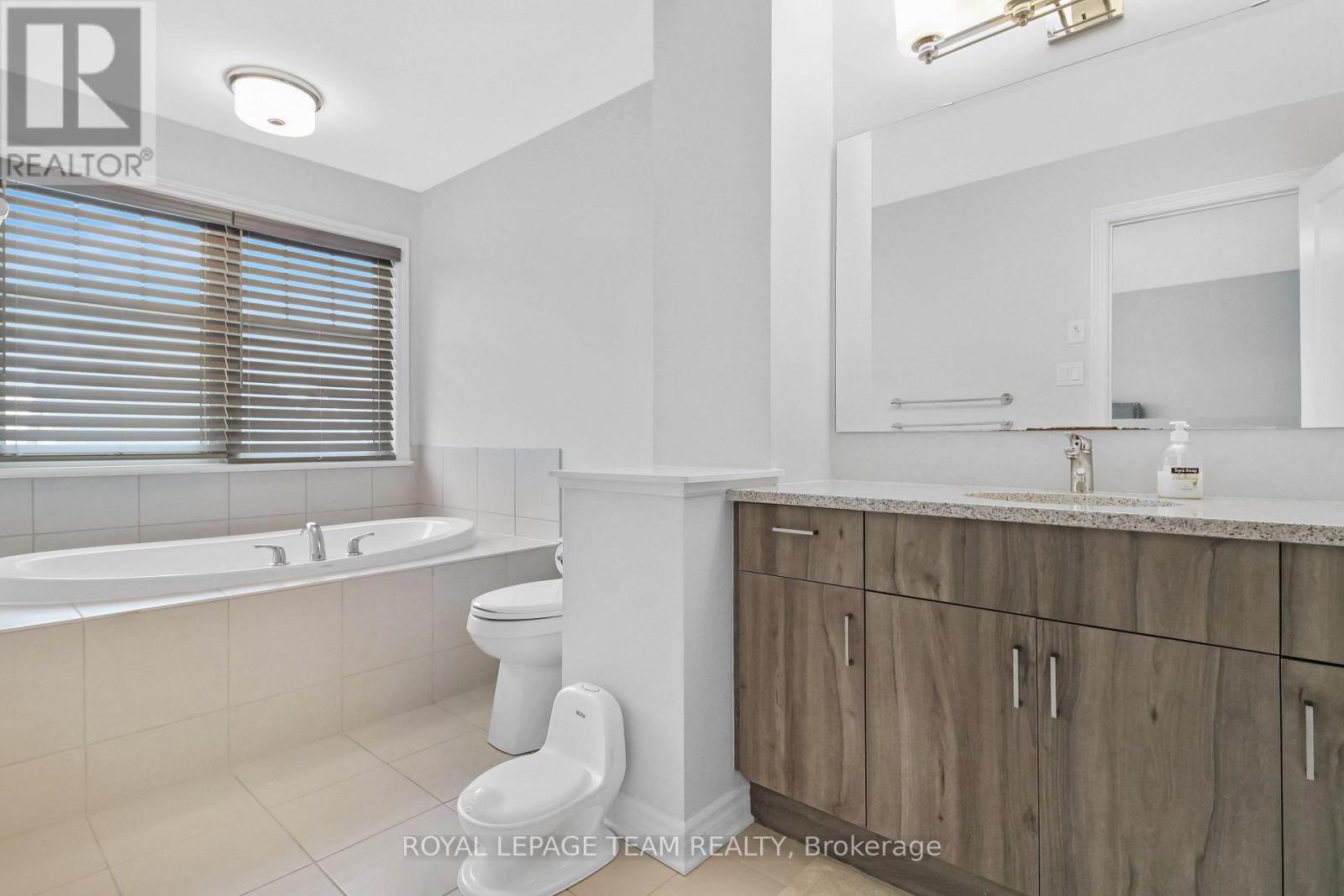 310 Kanashtage Terrace, Ottawa, Ontario  K4A 5J9 - Photo 15 - X13207782