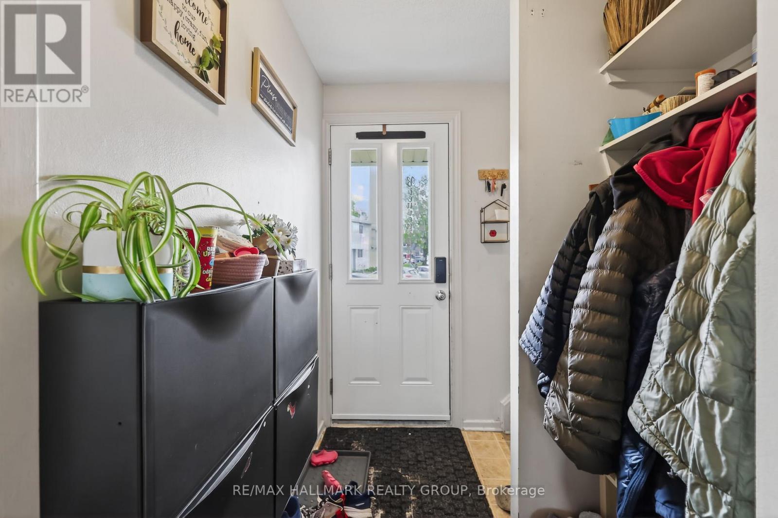 52 Thistledown Court, Ottawa, Ontario  K2J 1M9 - Photo 4 - X13217180
