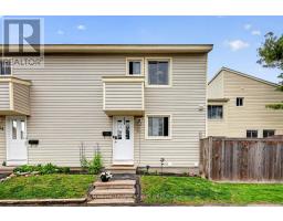 52 THISTLEDOWN COURT, Ottawa, Ontario
