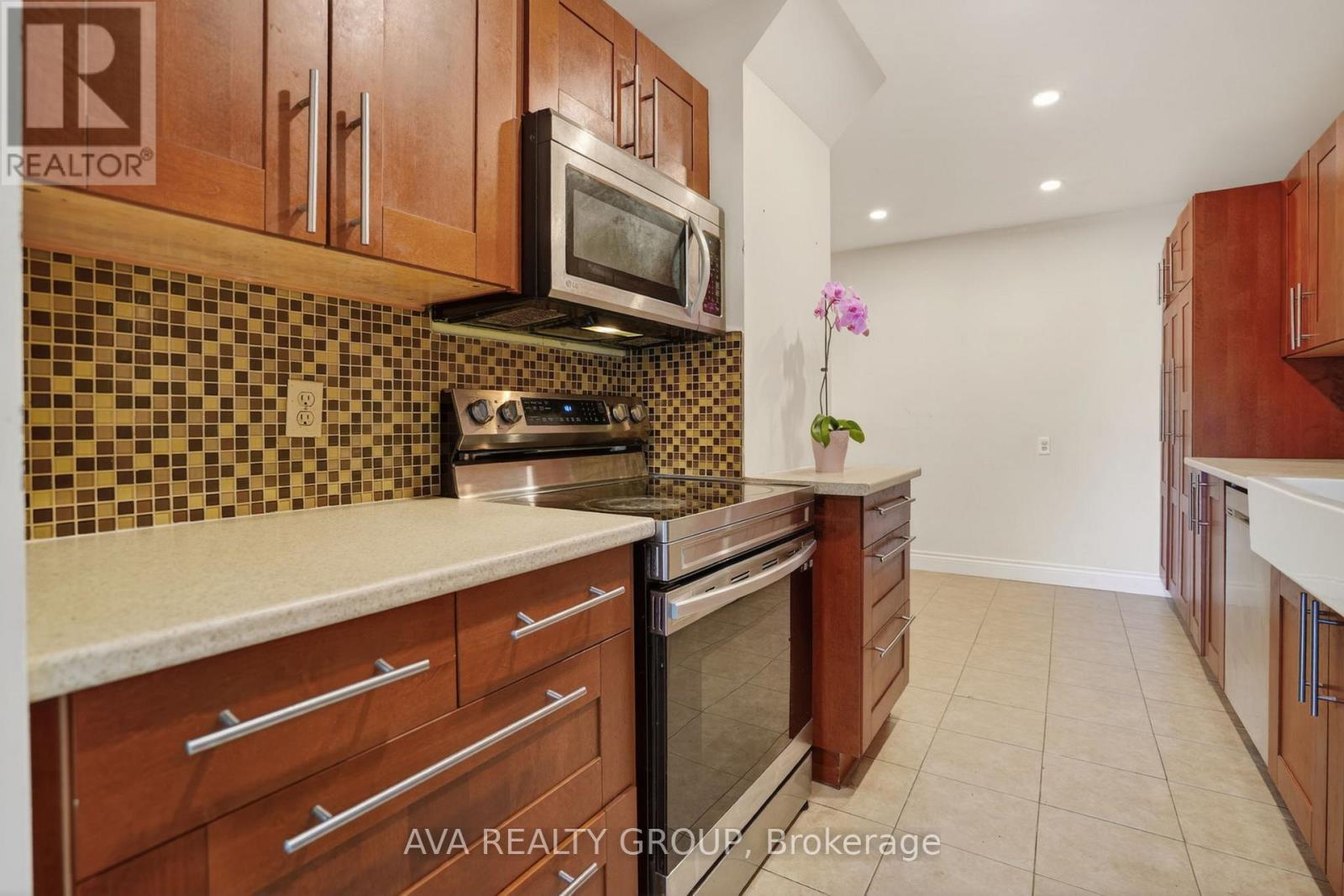 27 Danaher Drive, Ottawa, Ontario  K2J 3Y5 - Photo 7 - X13217366