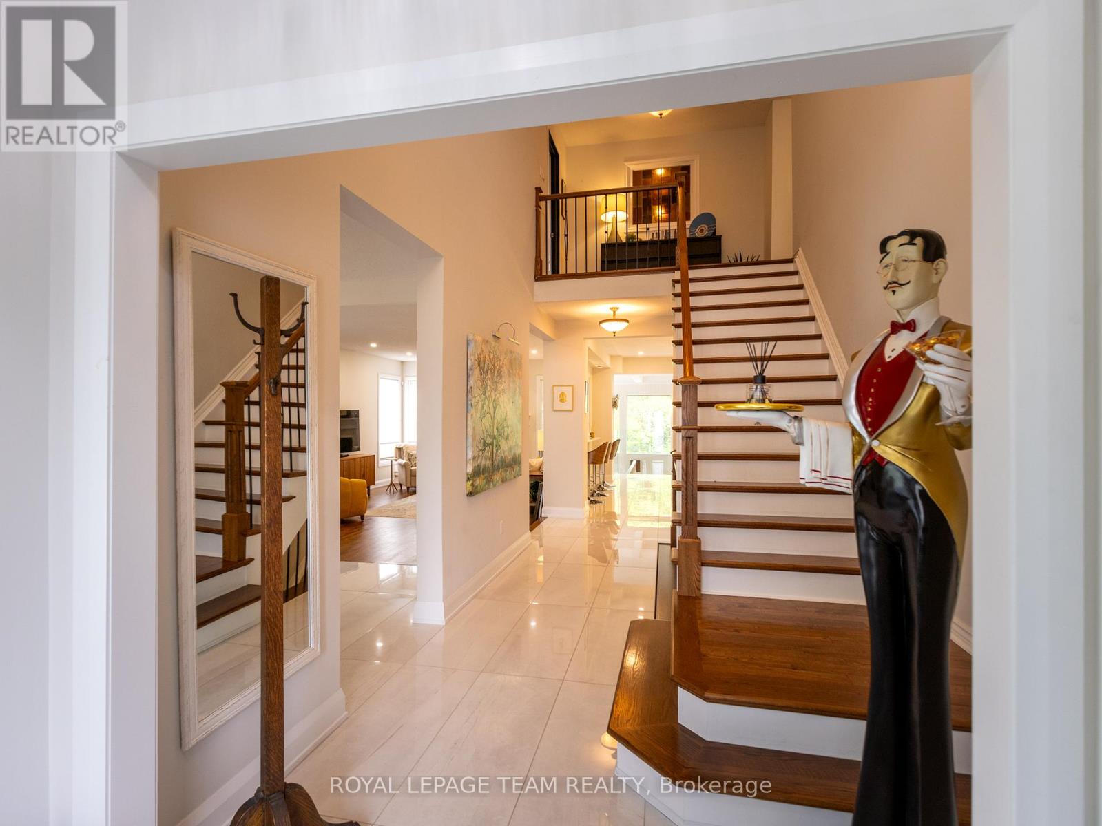 34 Rideauview Terrace, Ottawa, Ontario  K2C 3R9 - Photo 4 - X13218590