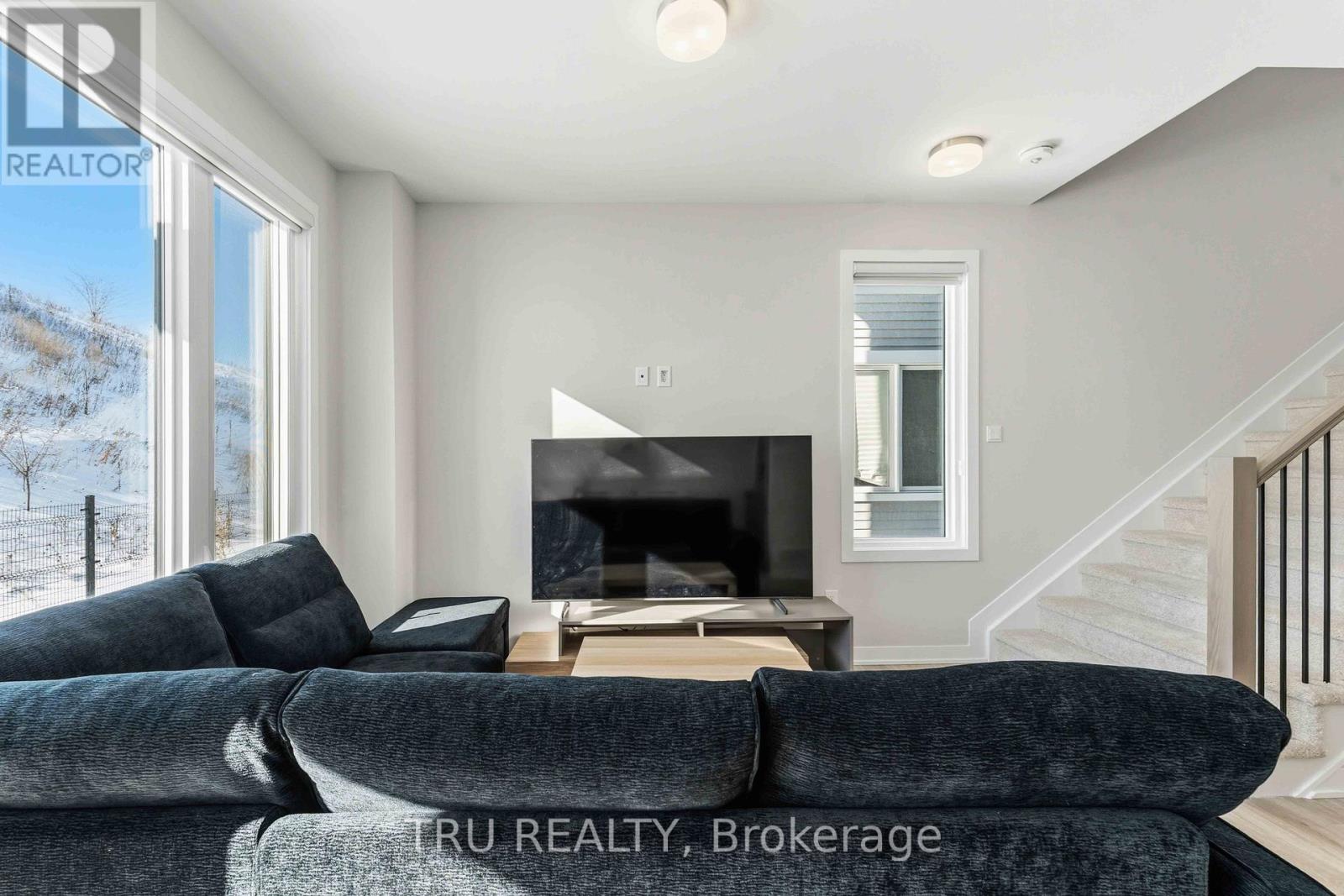 706 Expansion Road, Ottawa, Ontario  K2J 7G4 - Photo 11 - X13218668
