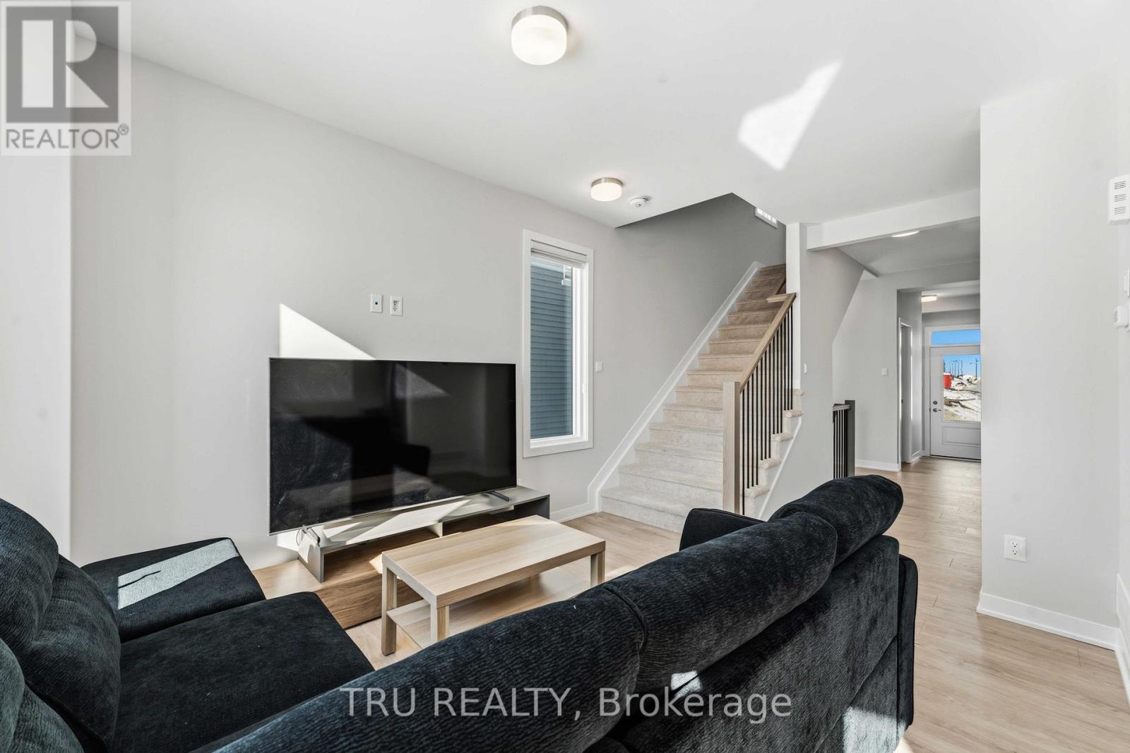 706 Expansion Road, Ottawa, Ontario  K2J 7G4 - Photo 12 - X13218668