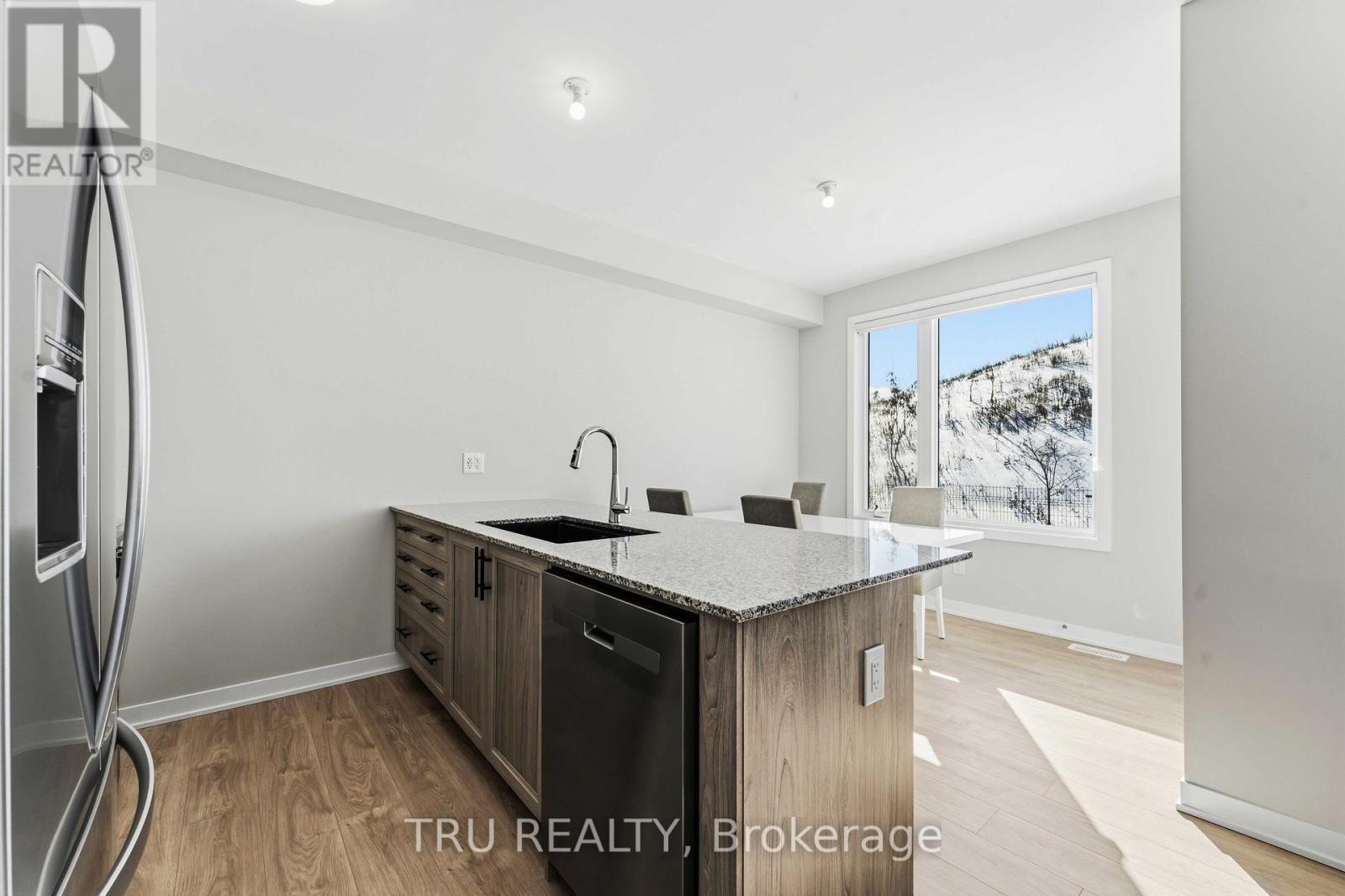 706 Expansion Road, Ottawa, Ontario  K2J 7G4 - Photo 14 - X13218668