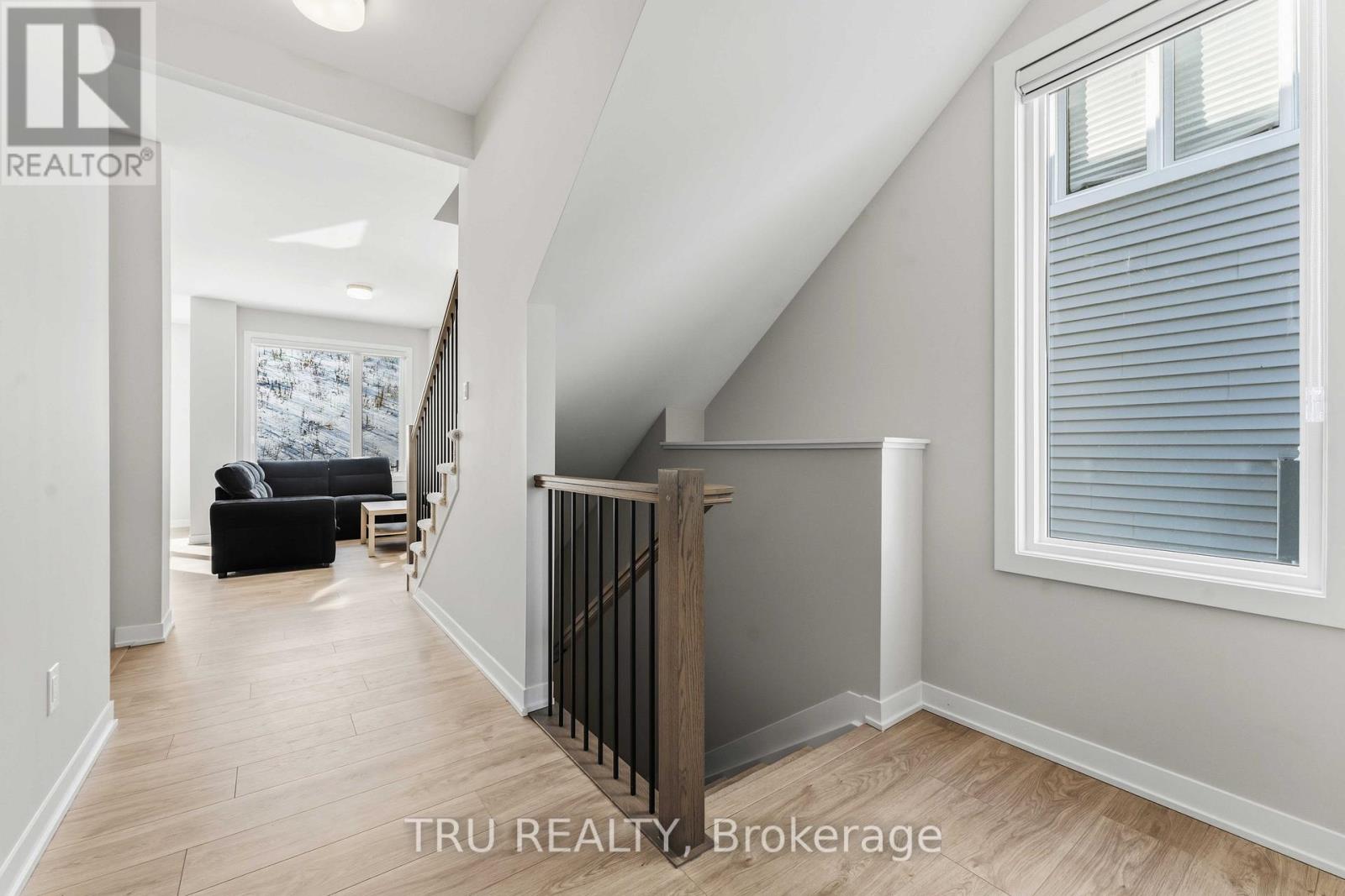 706 Expansion Road, Ottawa, Ontario  K2J 7G4 - Photo 5 - X13218668