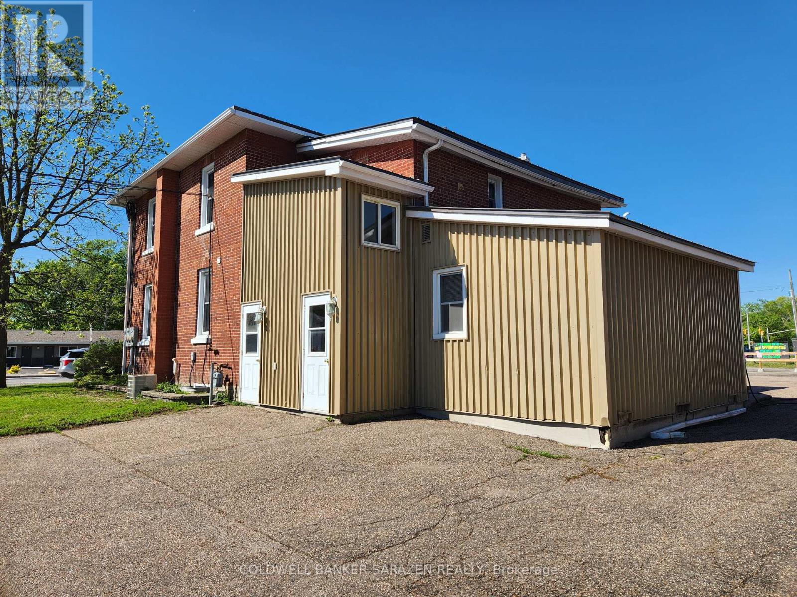 194 Daniel Street S, Arnprior, Ontario  K7S 2L8 - Photo 2 - X13219420