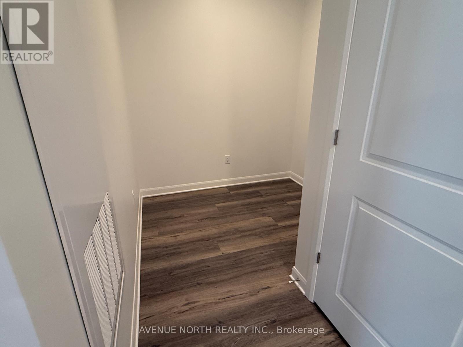 A211 - 4838 Bank Street, Ottawa, Ontario  K1X 0X1 - Photo 12 - X13219426