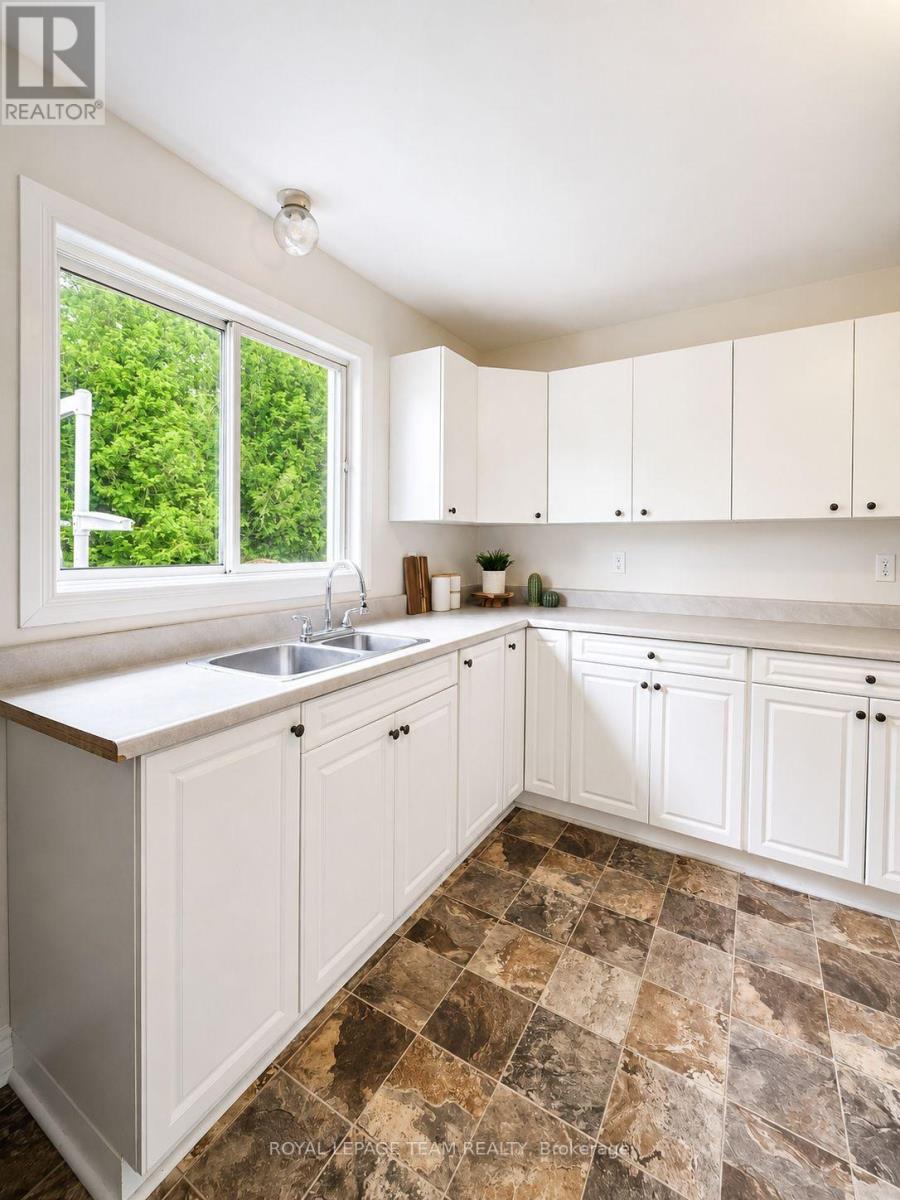 8133 County Rd 44 Road, Edwardsburgh/cardinal, Ontario  K0E 1X0 - Photo 4 - X13219540