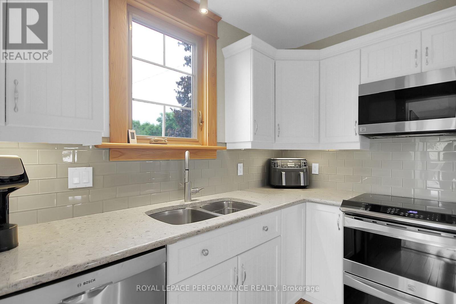 9374 Marvelville Road, Ottawa, Ontario  K0A 2P0 - Photo 9 - X13219854