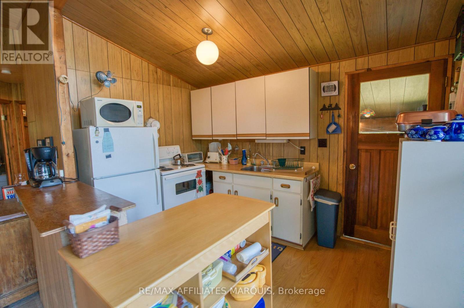 415 Yvon Lane, Rideau Lakes, Ontario  K0G 1X0 - Photo 15 - X13219914