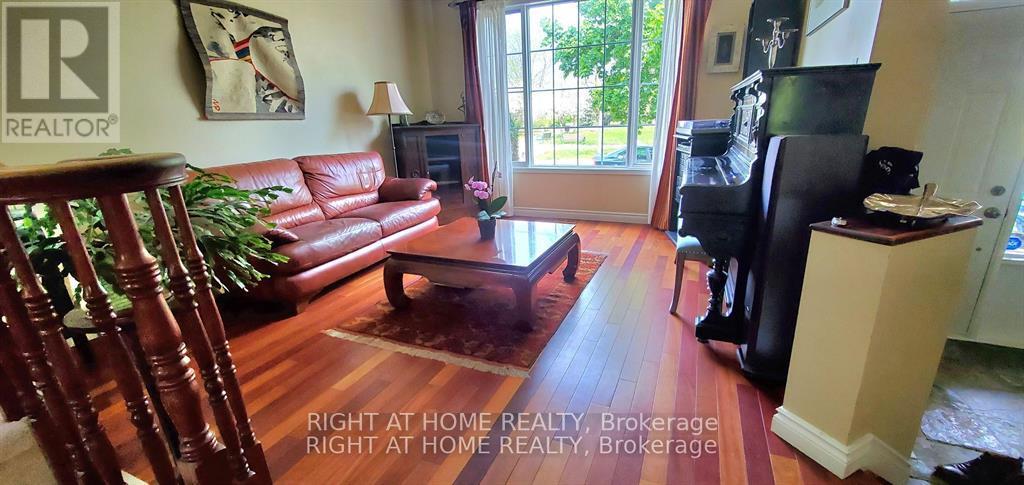 142 Windhurst Drive, Ottawa, Ontario  K2G 6K8 - Photo 7 - X13220160