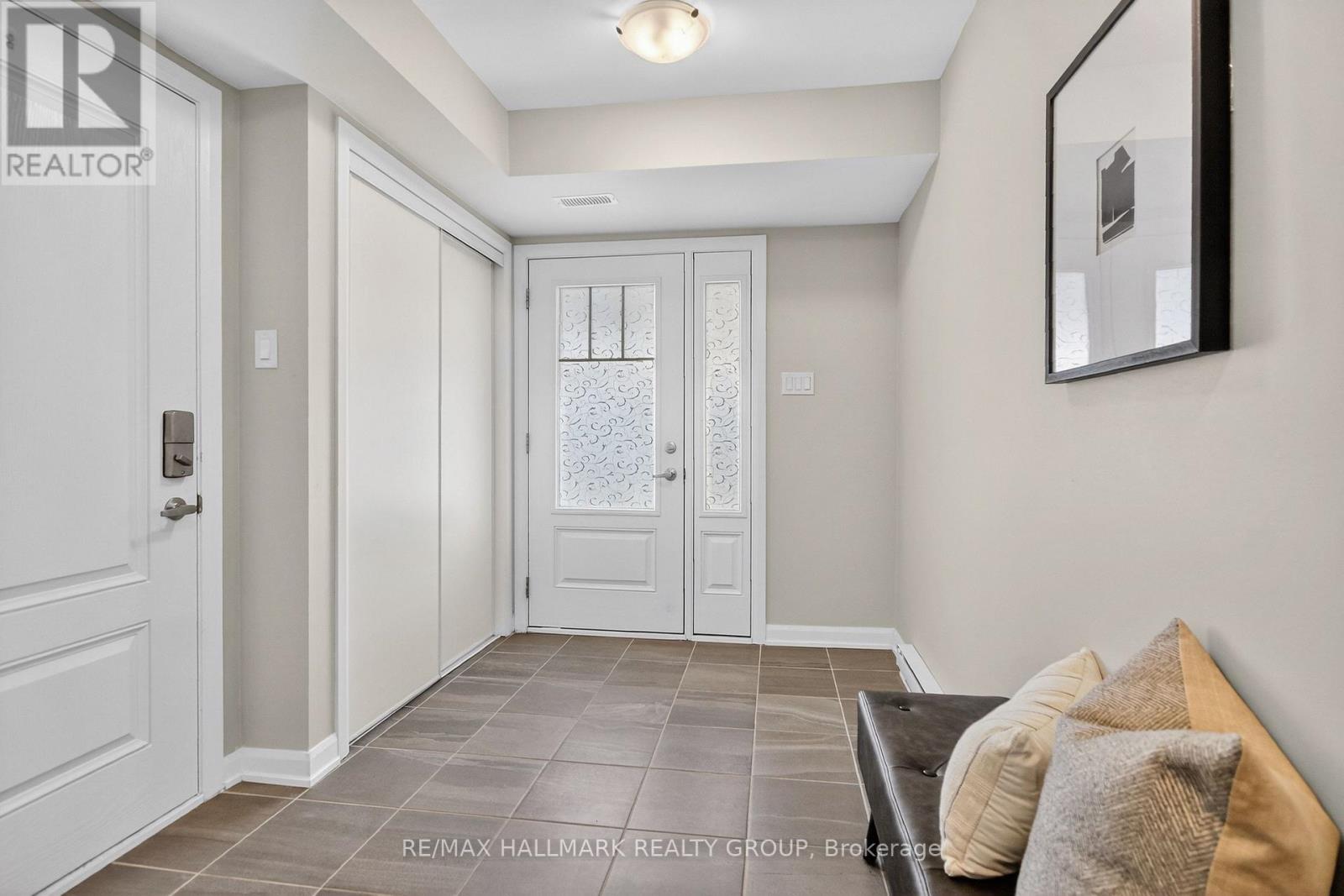 58 Teelin Circle, Ottawa, Ontario  K2J 6T9 - Photo 2 - X13220340