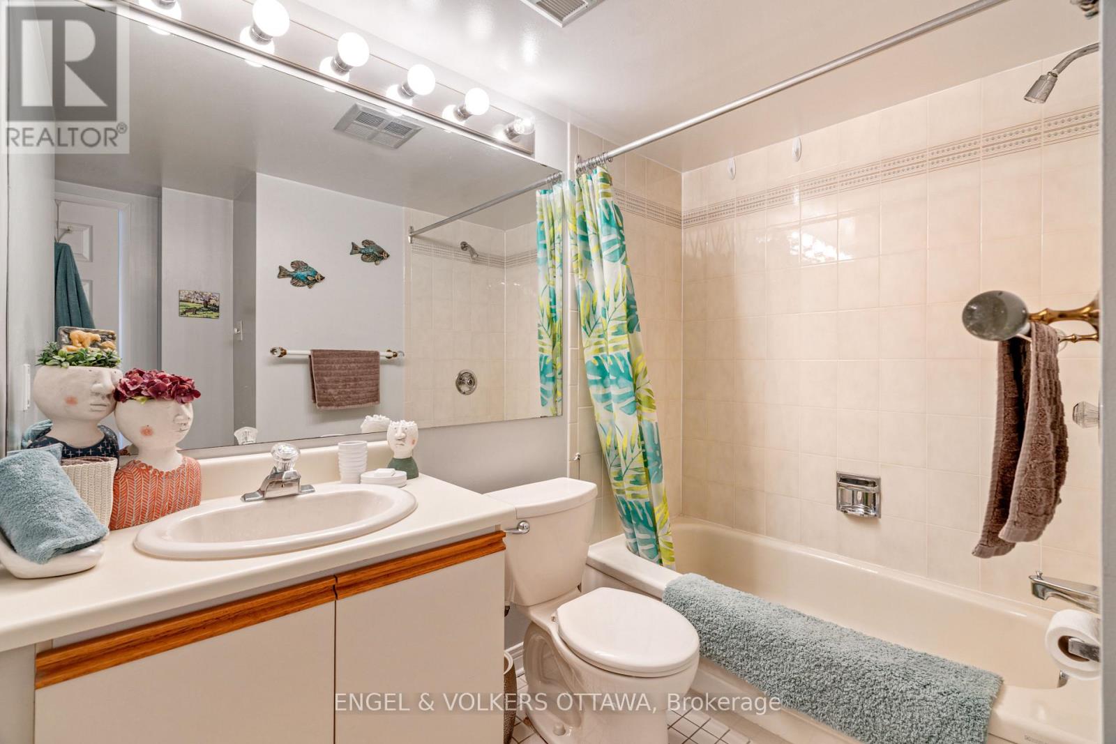 103 - 555 Wilbrod Street, Ottawa, Ontario  K1N 5R4 - Photo 32 - X13220440