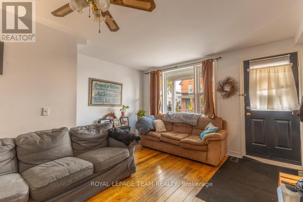 198 Harriet Street, Arnprior, Ontario  K7S 2T1 - Photo 3 - X13220486