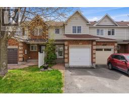 902 PARADISE CRESCENT, Ottawa, Ontario