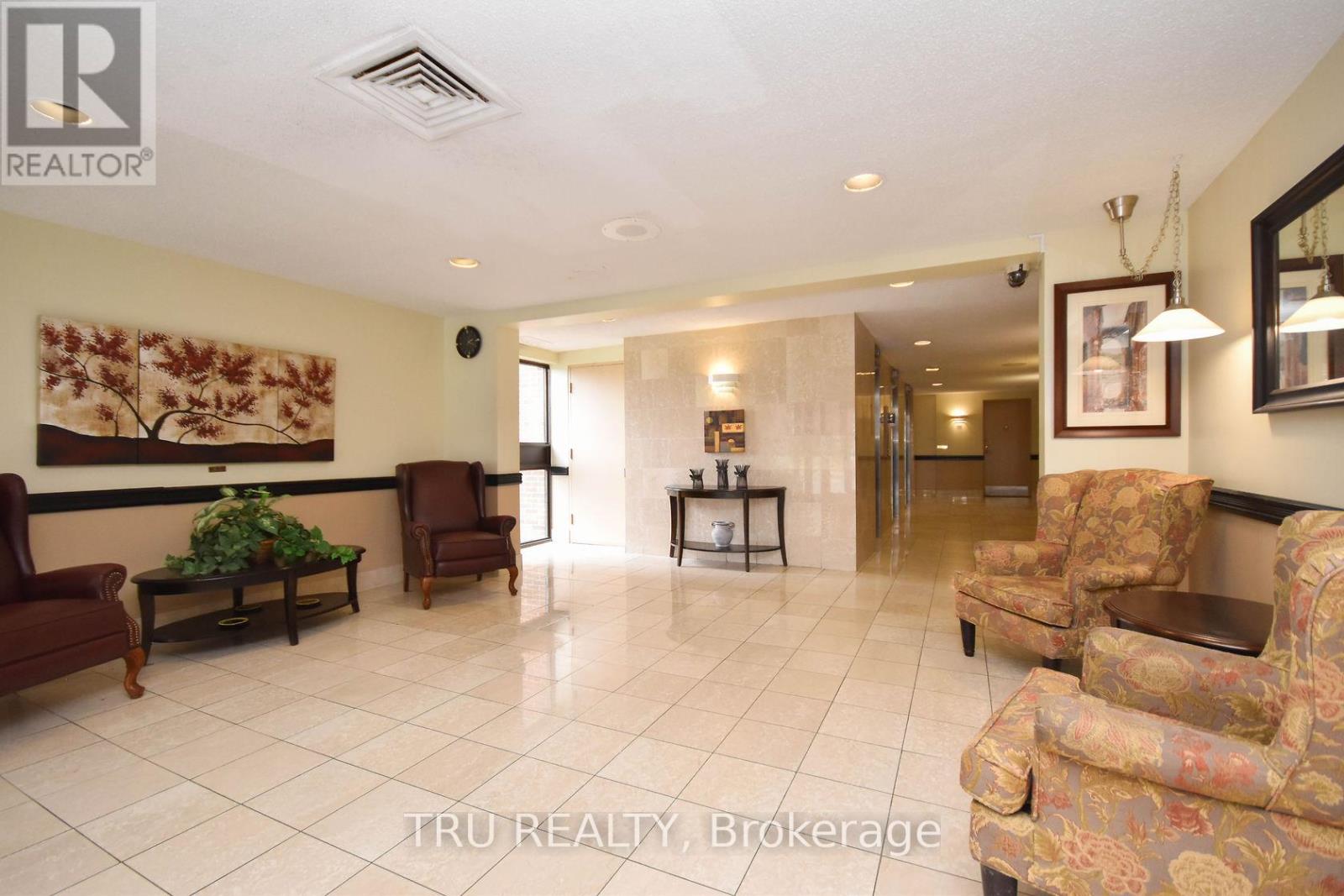 807 - 1505 Baseline Road, Ottawa, Ontario  K2C 3L4 - Photo 4 - X13220806