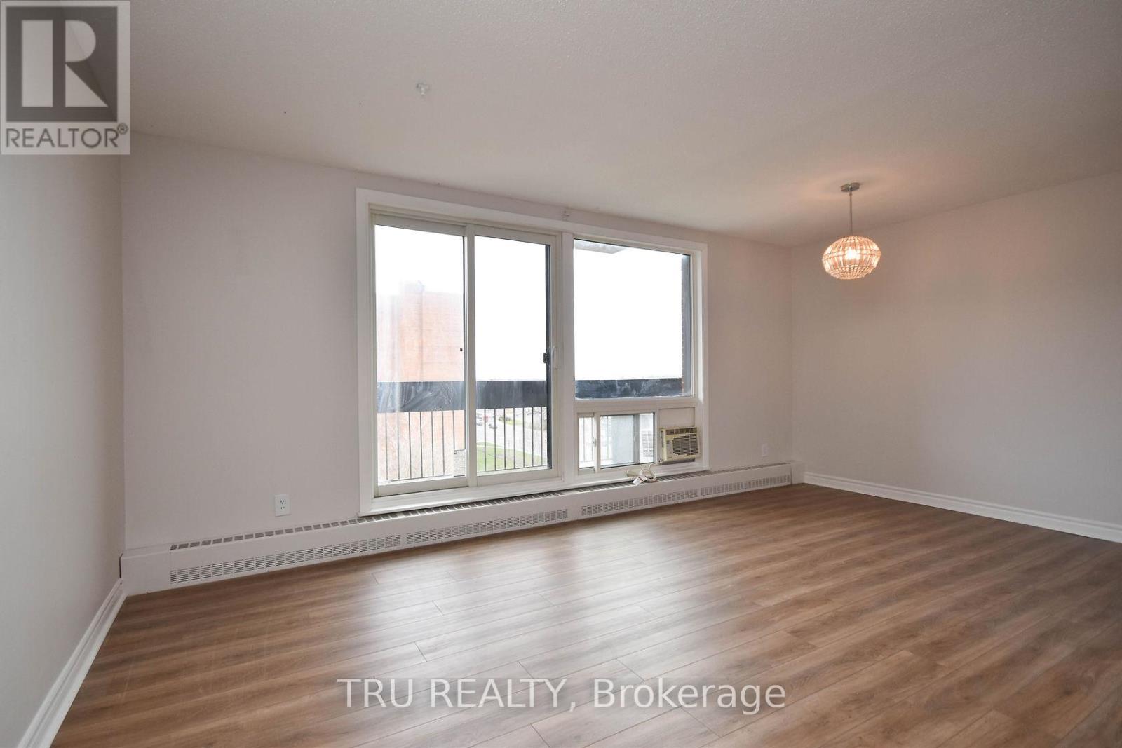 807 - 1505 Baseline Road, Ottawa, Ontario  K2C 3L4 - Photo 8 - X13220806