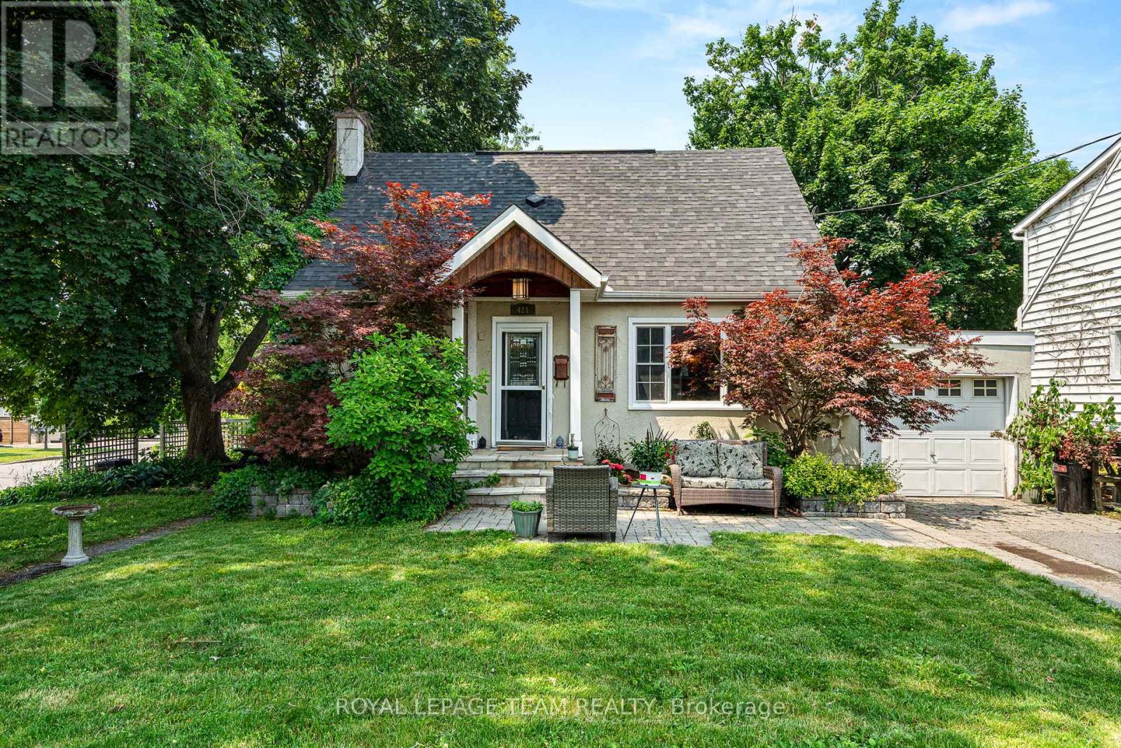 421 GREENWOOD AVENUE, Ottawa, Ontario