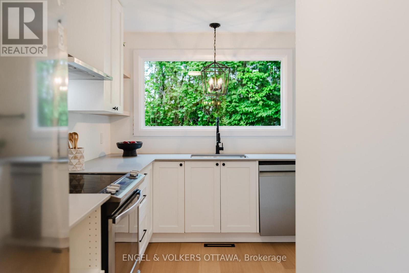 825 De Salaberry Street, Ottawa, Ontario  K1J 6Y5 - Photo 14 - X13220976